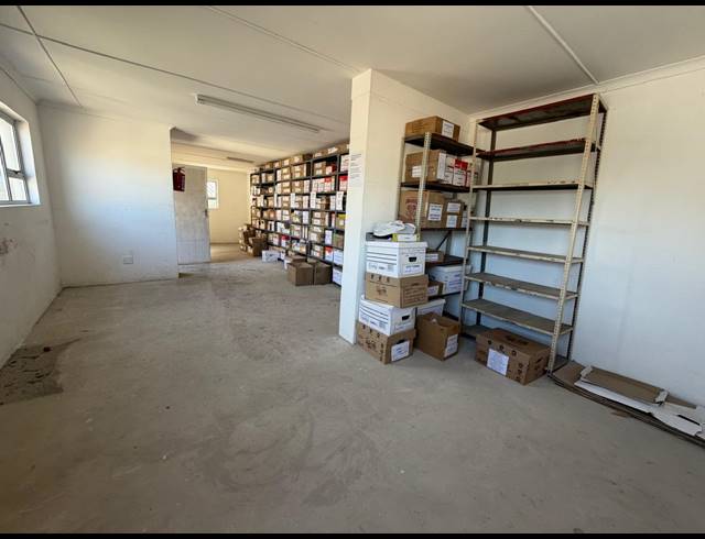 330M² OFFICE FOR SALE IN ARCADIA